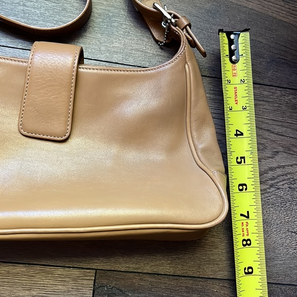 Coach vintage tan leather handbag - Picture 8 of 9
